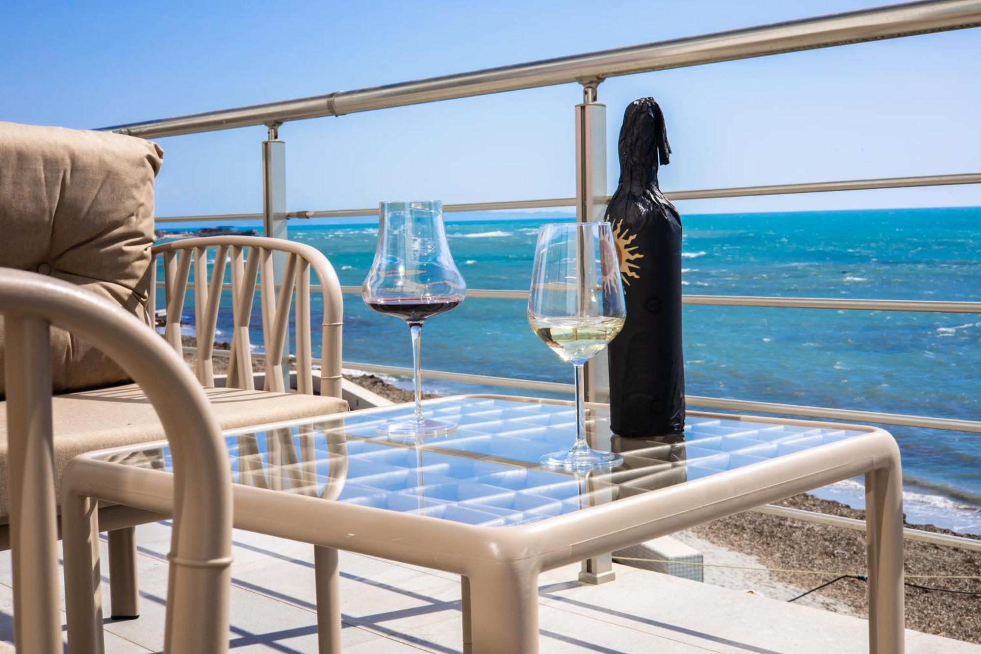 Costa Del Sol Hotell Durrës Eksteriør bilde
