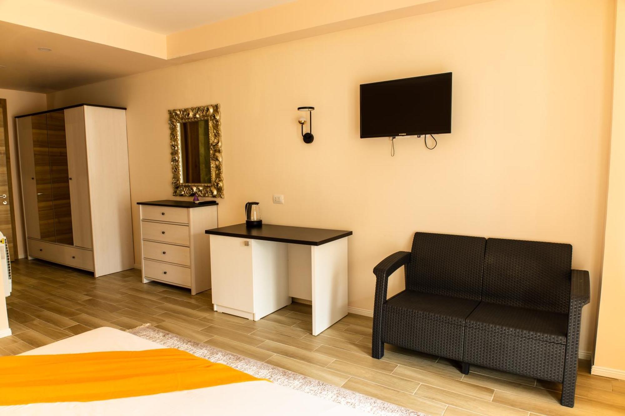 Costa Del Sol Hotell Durrës Eksteriør bilde